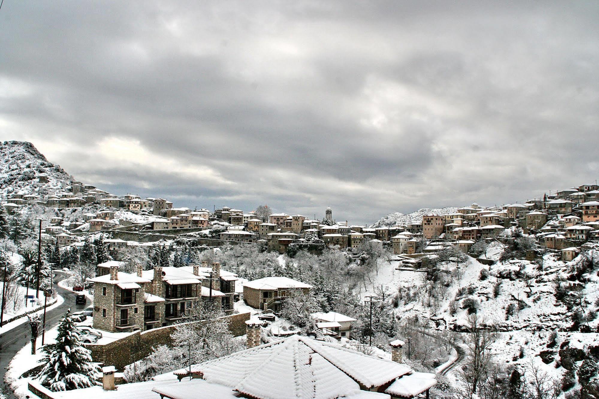 En Dimitsani Otel Dimitsana Dış mekan fotoğraf